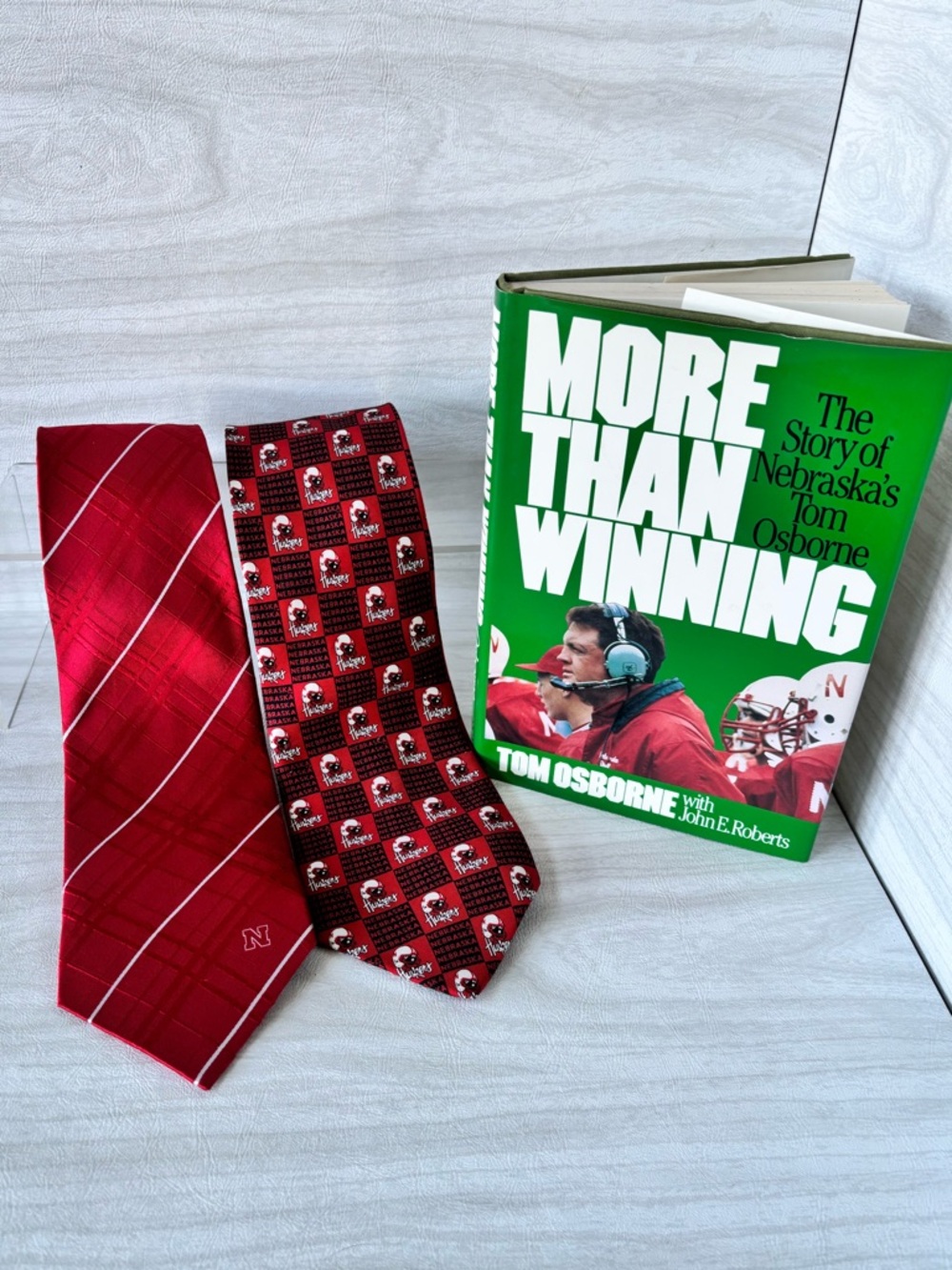 NWT NCAA Nebraska Huskers Gift Bundle Red Ties Book OS – Estimated 2000s–2010s